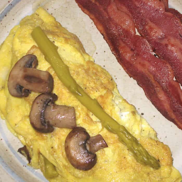 20 minutes to a perfect Asparagus and Mushroom Omelet