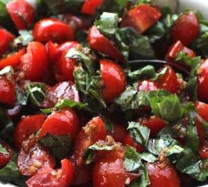 Tomato Basil Chutney