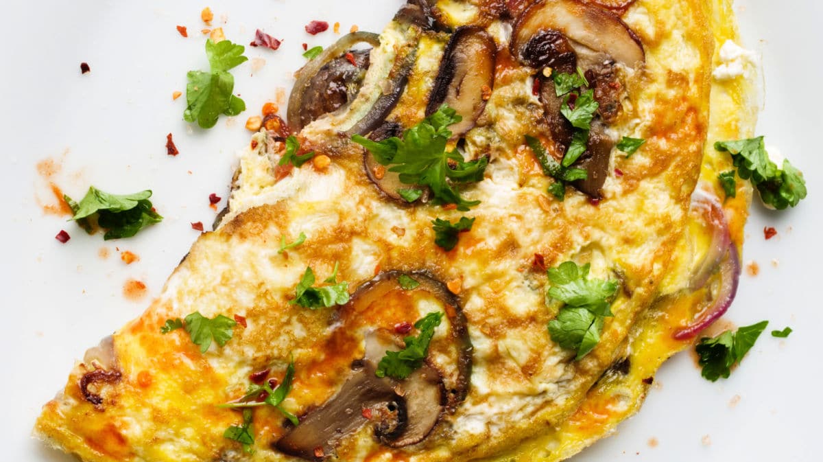 mushroom and asparagus omelet