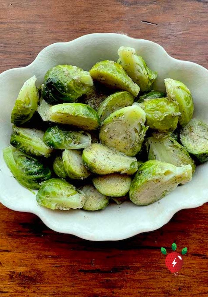 Dilled Brussels Sprouts. So delish. And super easy. #DilledBrusselsSprouts #BrusselsSprouts #Recipes #GlutenFree #DairyFree #HealthyTwist #RecipeIdeaShop