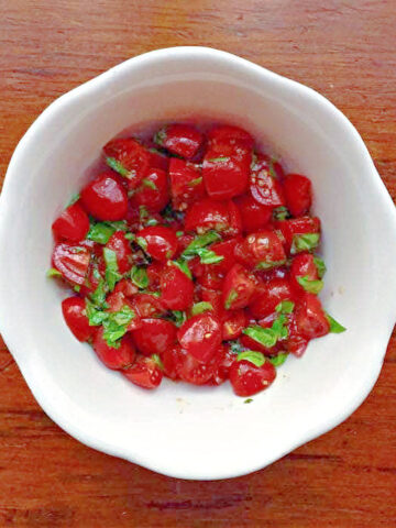 Tomato Basil Chutney