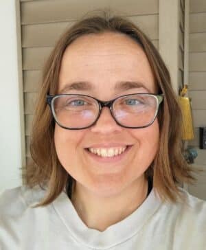 J. Elizabeth Vincent/Janell Robisch