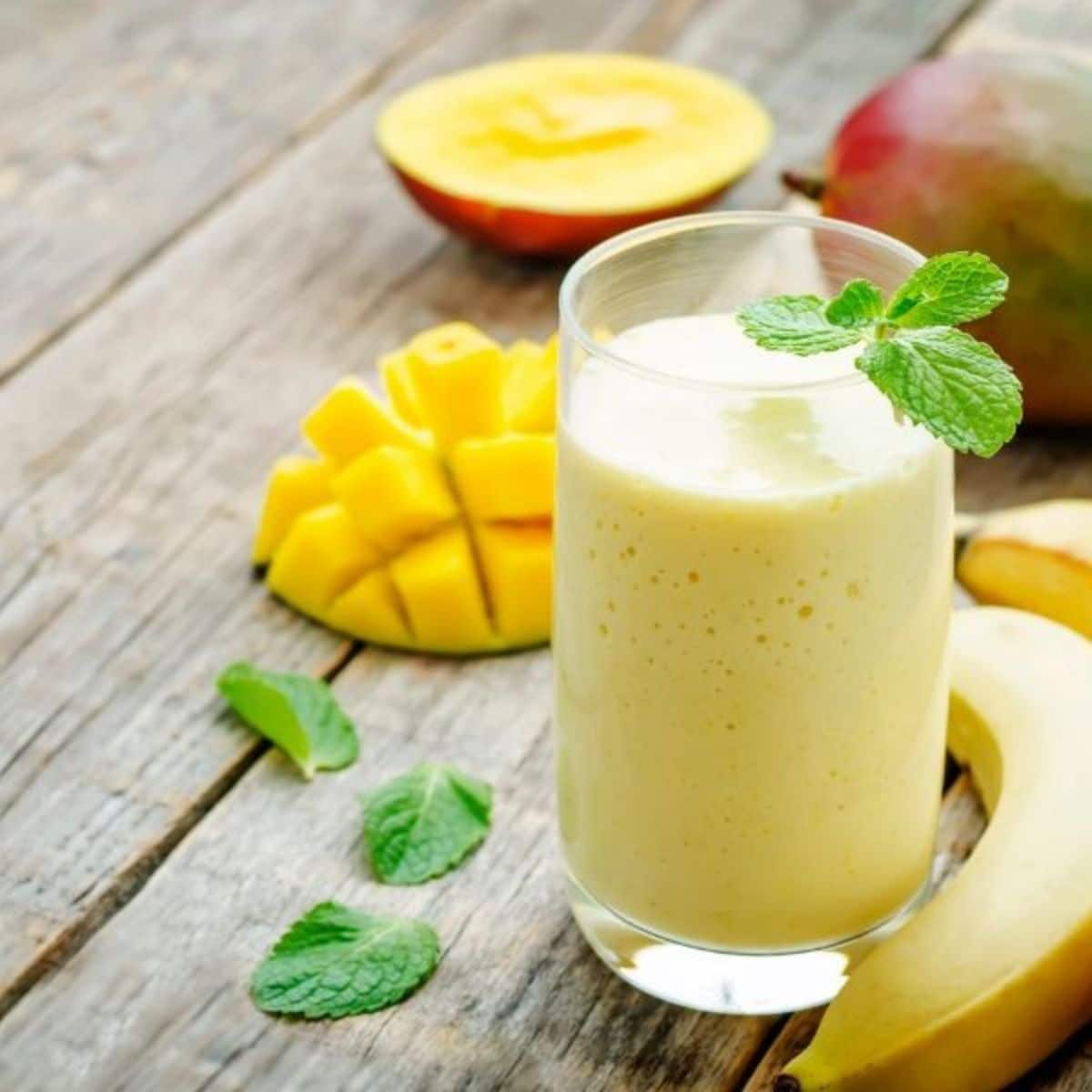 mango and banana smoothie.