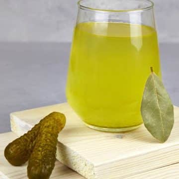cropped-pickle-juice.jpg