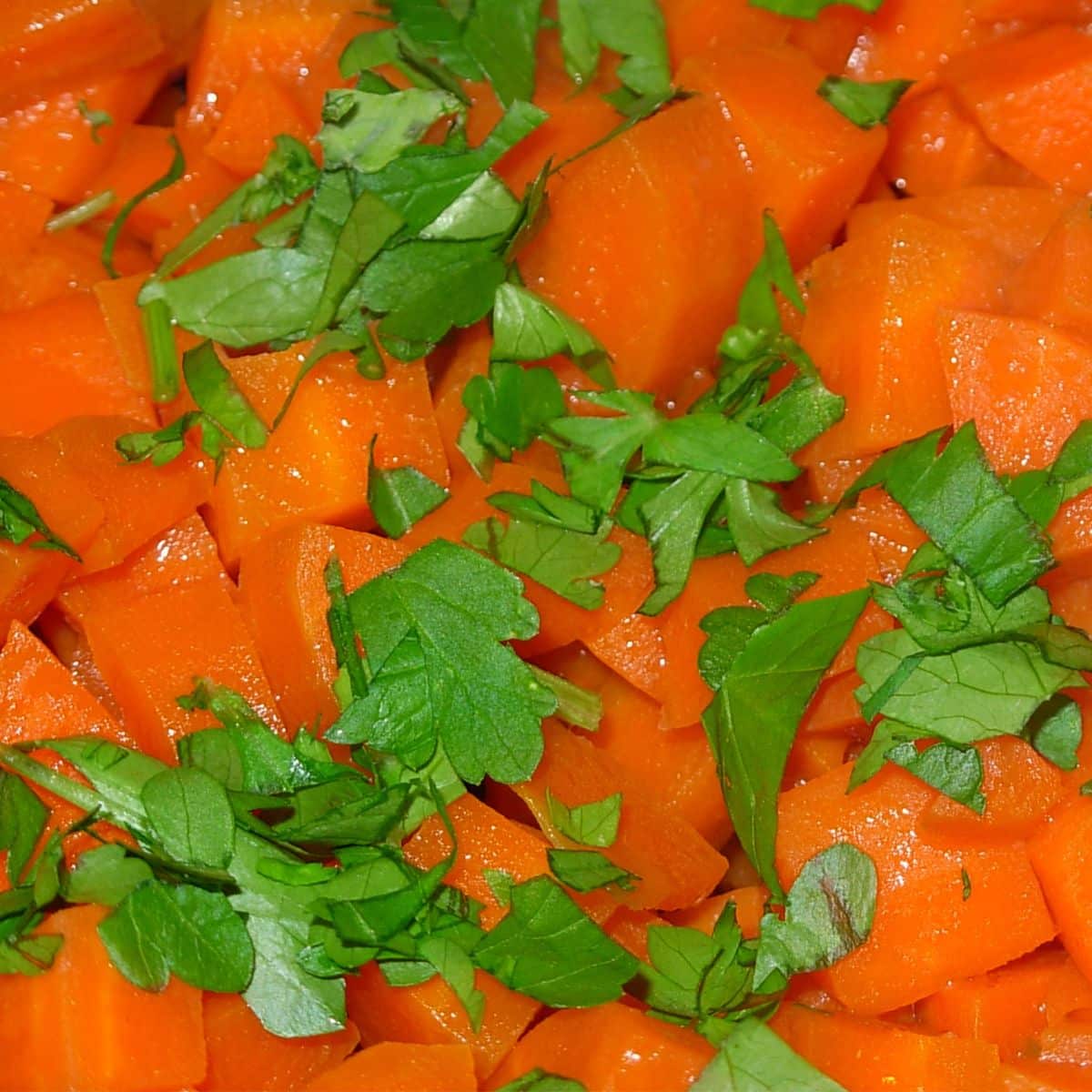 carrots vermouth sprinkled with fresh parsley