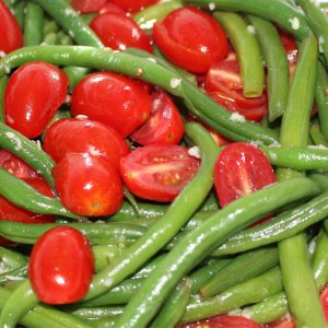 green beans and tomatoes salad