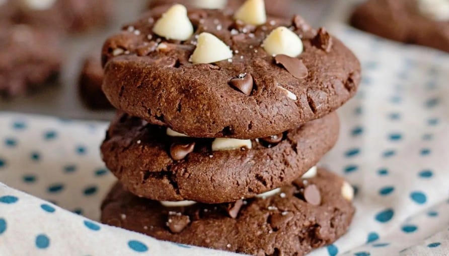 double chocolate chip cookies by Walking On Sunshine