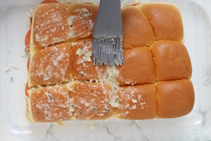 butter and herb topping for baked sliders