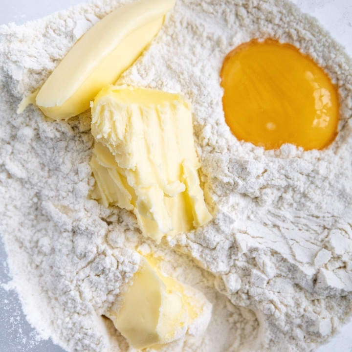 make pie dough for apple pie