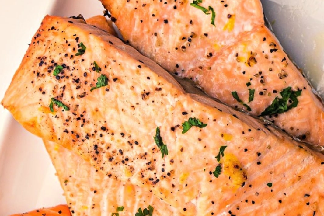 How to make South Beach Diet grilled salmon with lemon