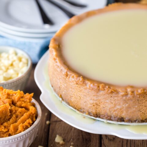 white chocolate pumpkin cheesecake