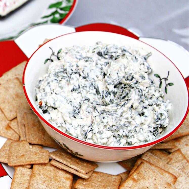 Knorr Spinach Dip In A Christmas Dish for Parties
