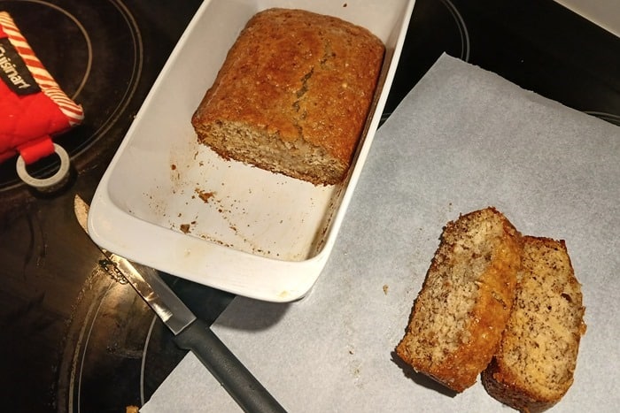 how to make moist and sweet banana bread everytime