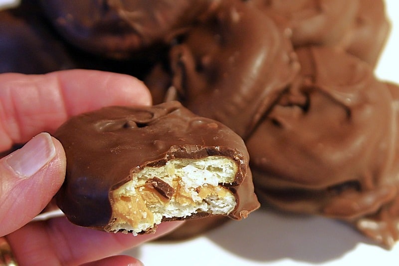 Ritz crackers with peanut butter dipped in chocolate 