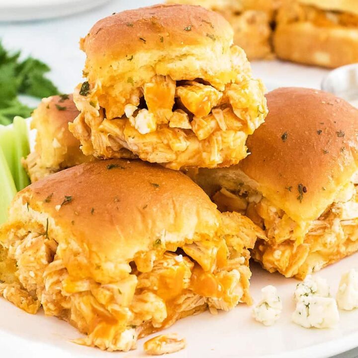 buffalo chicken sliders