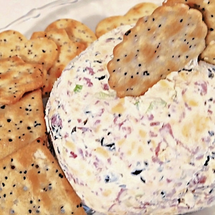 how to make the perfect dried beef cream cheese ball