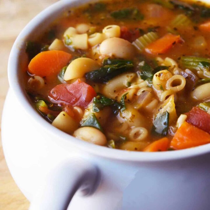 pasta fagioli in mug