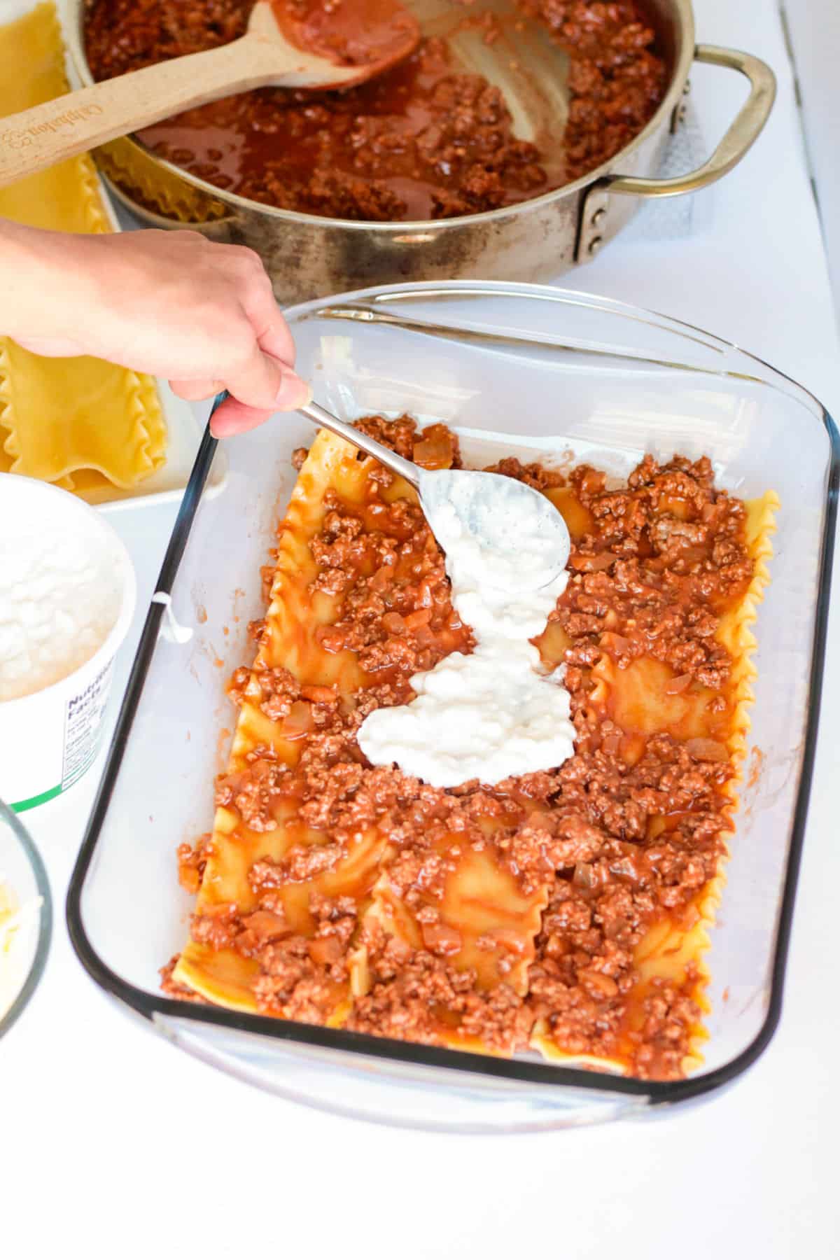 adding ricotta to lasagna
