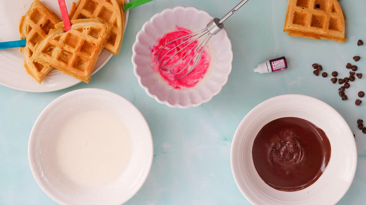 making glaze for waffle pops