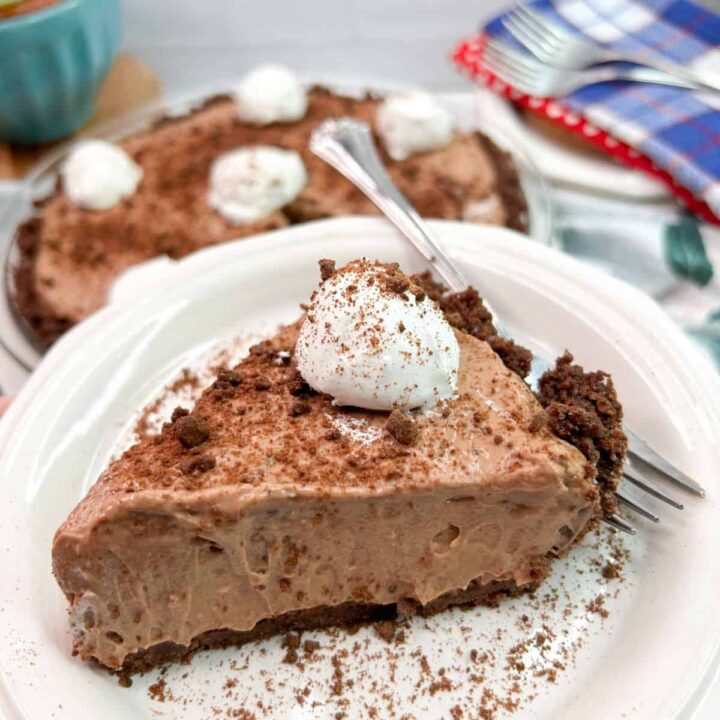 chocolate cheesecake dessert