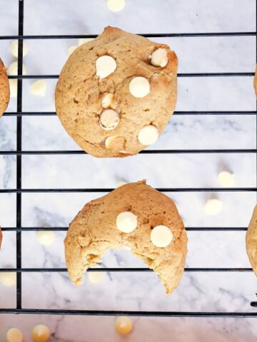 banana cookies made with pudding
