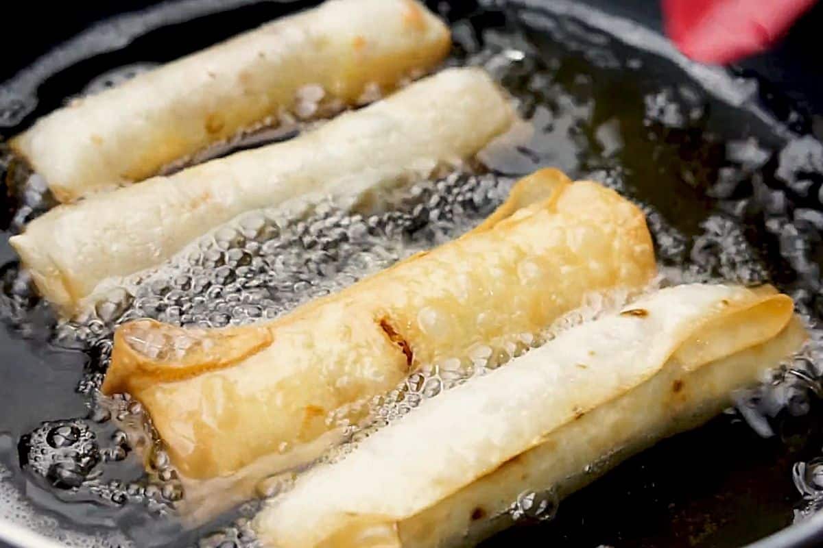 how to fry chicken spring rolls